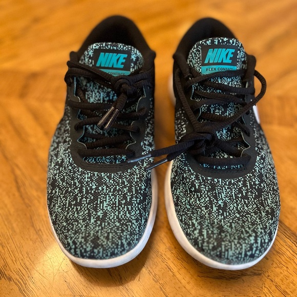 Women Size 6 Nike Flex Contact Running Shoe Sneaker - Picture 3 of 7